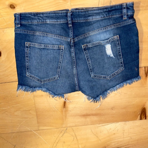 Jean shorts - Picture 2 of 2